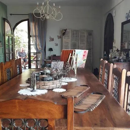 Ioanneta - Close To See, Private Parking, Pet-friendly