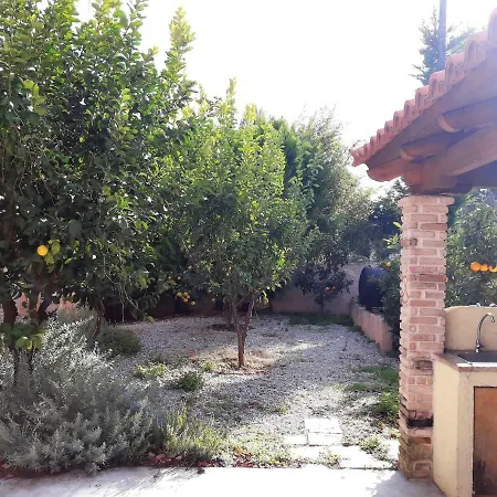 Tatil Evi Ioanneta - Close To See, Private Parking, Pet-friendly Achladi