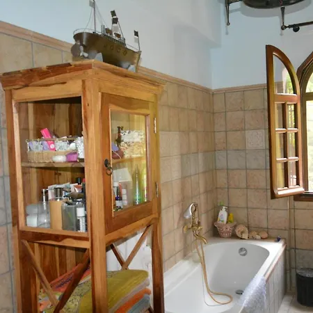 Σπίτι διακοπών Ioanneta - Close To Sea, Private Parking, Pet-friendly *